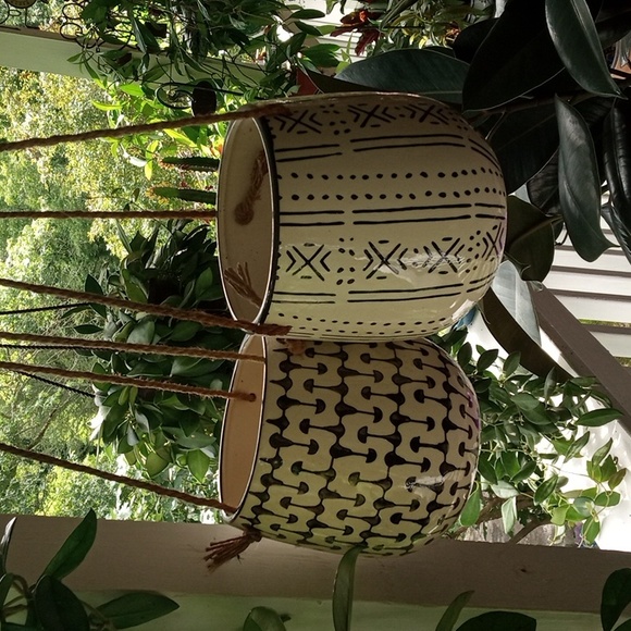 Other - 2 medium sized ceramic hanging flower pots beautiful design